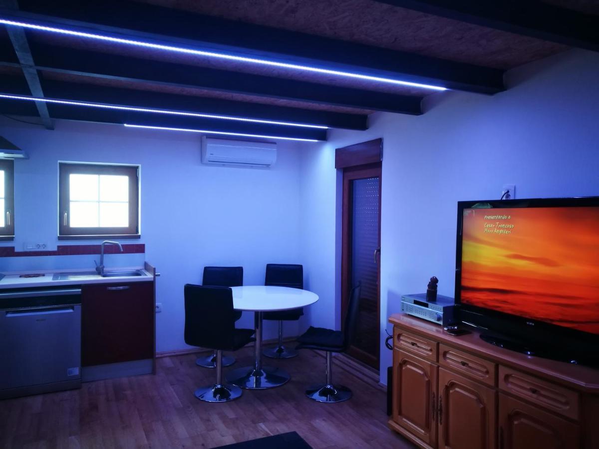 Zagreb Centar Apartment 88M2 ภายนอก รูปภาพ