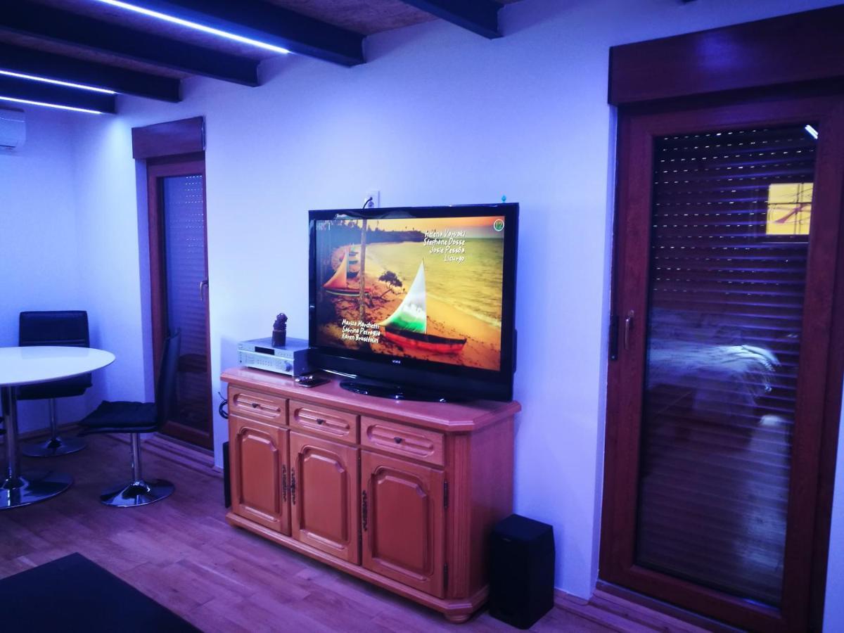 Zagreb Centar Apartment 88M2 ภายนอก รูปภาพ